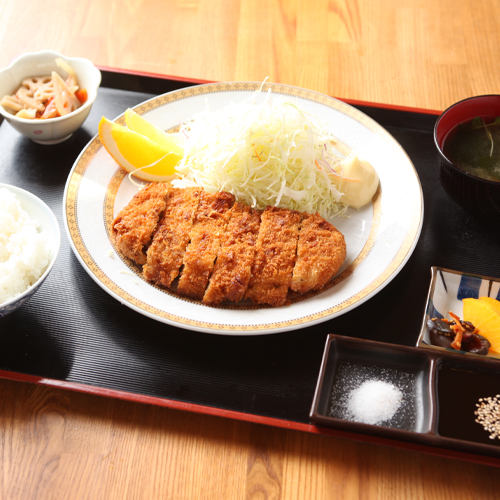 ロースかつ定食